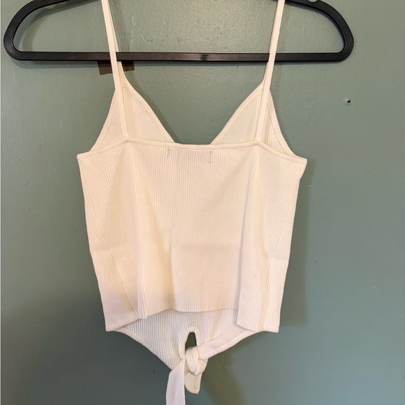 Olivaceous white Ribbed V-Neck Top - Picture 4 of 5